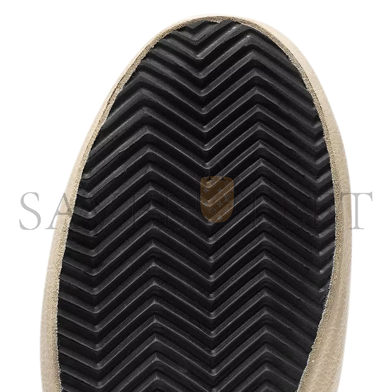 GOLDEN GOOSE SUPER-STAR WITH GOLD GLITTER STAR AND ICE-GRAY SUEDE INSERTS GWF00102
